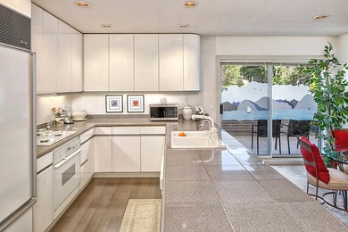 8005 SE 33rd Place unit A, Mercer Island, WA 98040 - photo 6