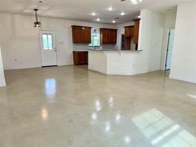 330 Lynch Bend Rd, Springtown, TX 76082 - photo 6