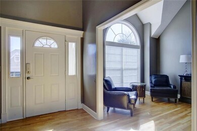 15416 Maple St, Overland Park, KS 66223 - photo 3