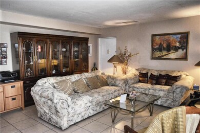 1590 Alta Dr unit 19, Whitehall, PA 18052 - photo 2