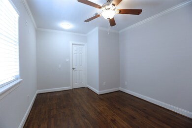 3879 Arbor St, Houston, TX 77004 - photo 6