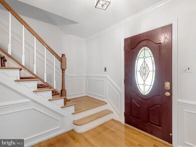 10901 Rippon Lodge Dr, Fairfax, VA 22032 - photo 3