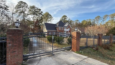 4000 Peachtree Corners Cir unit 1, Norcross, GA 30092 - photo 2