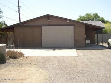 Garage 2