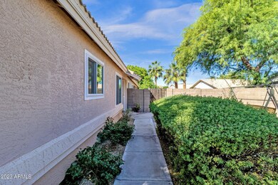 1350 N Blackstone Dr, Chandler, AZ 85224 - photo 6