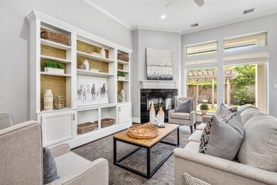 1519 Chantilly Ln, Houston, TX 77018 - photo 6