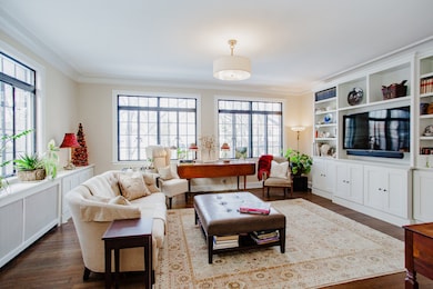 Rockwood Gardens unit F1, Evanston, IL 60201 - photo 2