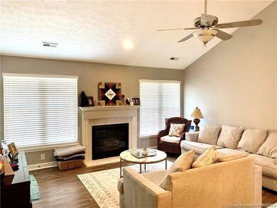 4107 Andrew Dr, Floyds Knobs, IN 47119 - photo 6