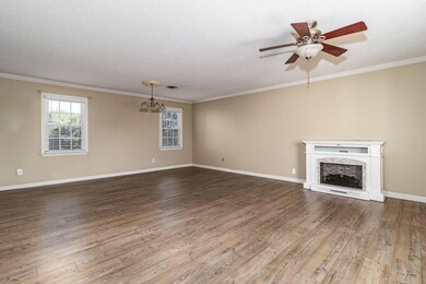 7-web-or-mls-1010 HICKMAN RD (c)-