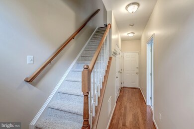 25370 Shipley Terrace, Chantilly, VA 20152 - photo 2