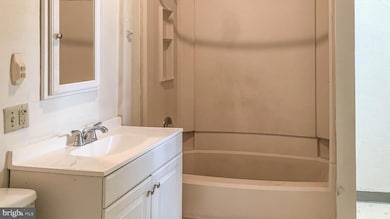 310 Penn Ave unit 3RD FLOOR, West Reading, PA 19611 - photo 5