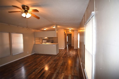 6000 Spring Creek Rd unit 12, Malakoff, TX 75148 - photo 2