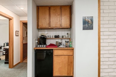 005_5b14c77_L 4924 Reed Rd025