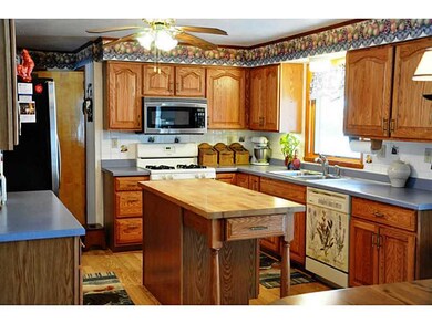 100 Brookview Dr, Edinboro, PA 16412 - photo 4