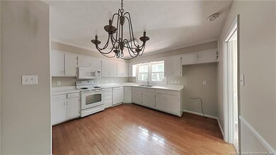 510 Edinburgh Dr, Fayetteville, NC 28303 - photo 6