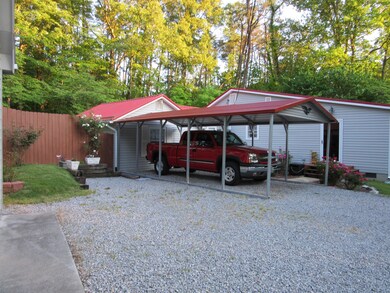 110 W Hendron Chapel Rd, Knoxville, TN 37920 - photo 5