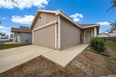 13711 Haystack Ridge, San Antonio, TX 78252 - photo 4
