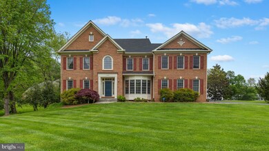 11012 Lance Ln, Oakton, VA 22124 - photo 3