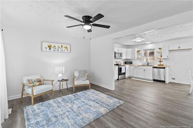 711 Ashbrook Rd, Fayetteville, NC 28314 - photo 5