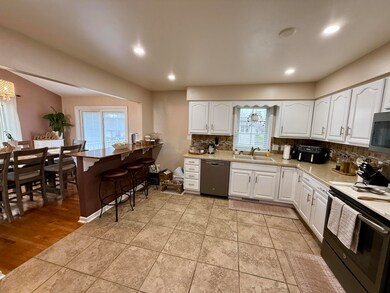 1502 Morningside Ct, Crown Point, IN 46307 - photo 5