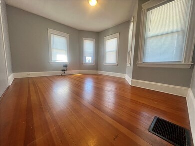 184 Elmdale Ave, Providence, RI 02909 - photo 7