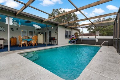 Pool / Lanai
