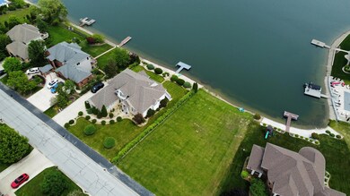 10281 Doubletree Dr S, Crown Point, IN 46307 - photo 3