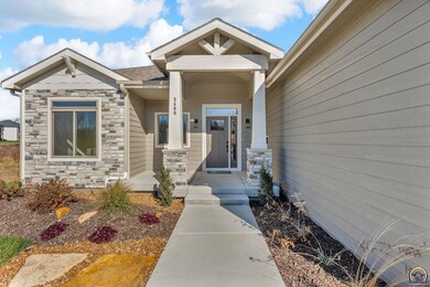 3400 SE Howard Dr, Topeka, KS 66605 - photo 4