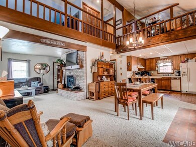 702 N Blackhoof St, Wapakoneta, OH 45895 - photo 5