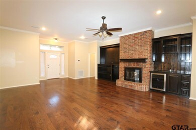 3105 3105 Campus Cir, Tyler, TX 75701 - photo 5