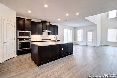 762 Groudsel Ave, Canyon Lake, TX 78132 - photo 2