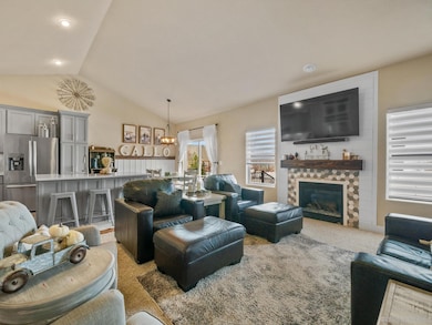 4121 Cliff St, Laramie, WY 82070 - photo 3