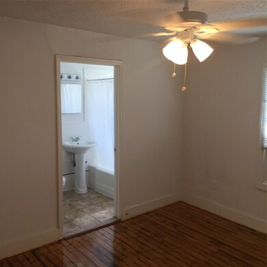 229 Neyland St, Houston, TX 77022 - photo 5