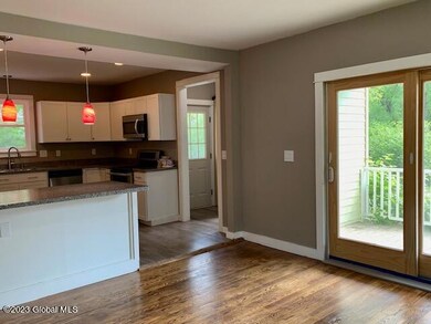 23 Leonard St, Glens Falls, NY 12801 - photo 7