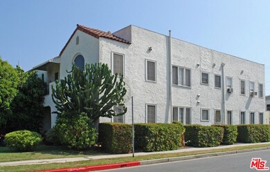 Willoughby Side