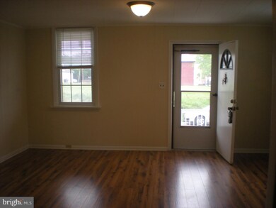 8 N Benedum St, Union Bridge, MD 21791 - photo 4
