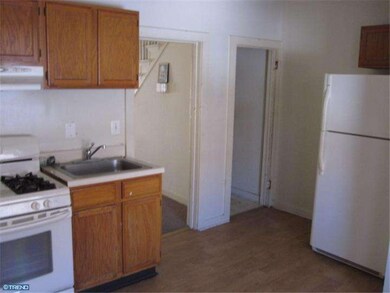 2921 Berkley St, Camden, NJ 08105 - photo 3