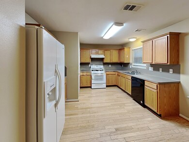 7114 Grant Dr, Magnolia, TX 77354 - photo 7