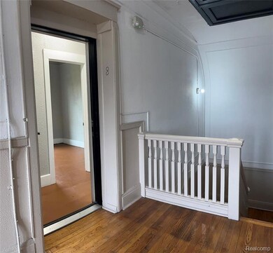 287 E Edsel Ford Fwy unit 8, Detroit, MI 48202 - photo 5