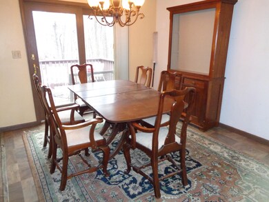 3220 Greenbriar Dr, East Stroudsburg, PA 18301 - photo 6