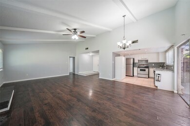 16927 Worden Ln, Friendswood, TX 77546 - photo 7