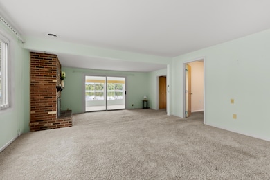 10494 Tomkinson Dr, Scotts, MI 49088 - photo 5