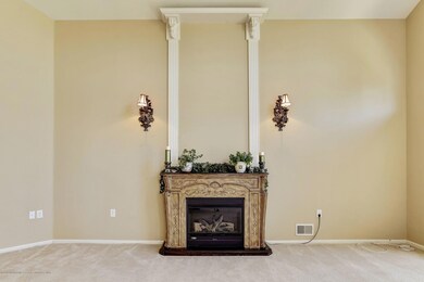 Great Room w/ Elec Fireplace