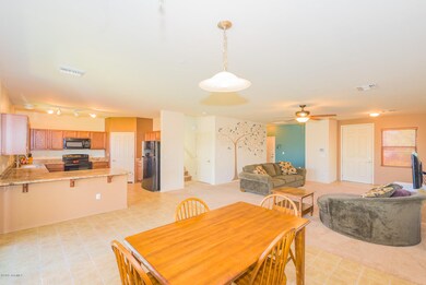 016 - 1460 N. Darlene Place