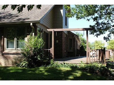 8925 Stonegate Way, Indianapolis, IN 46227 - photo 4