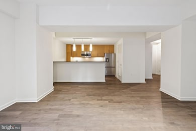 Aria the Condominium unit 3A, Philadelphia, PA 19102 - photo 5