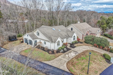 1018 Laurelwood Dr, Kingsport, TN 37660 - photo 3