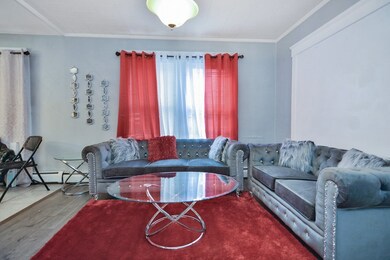 22 Magnolia St, Lawrence, MA 01841 - photo 4