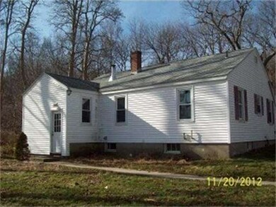 92 Glendale St, Uxbridge, MA 01569 - photo 6