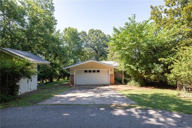 545 E Rock St, Fayetteville, AR 72701 - photo 2